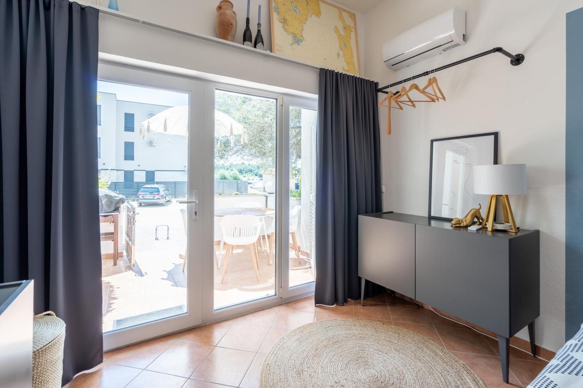 App Akumal-25M Zum Meer, Privatparkplatz, 50 Zoll Smart Tv, Sat Medulin Exterior foto